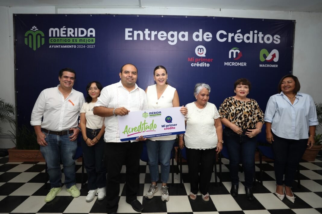 Cecilia Patrón fortalece la economía en Mérida con la entrega de nuevos créditos
