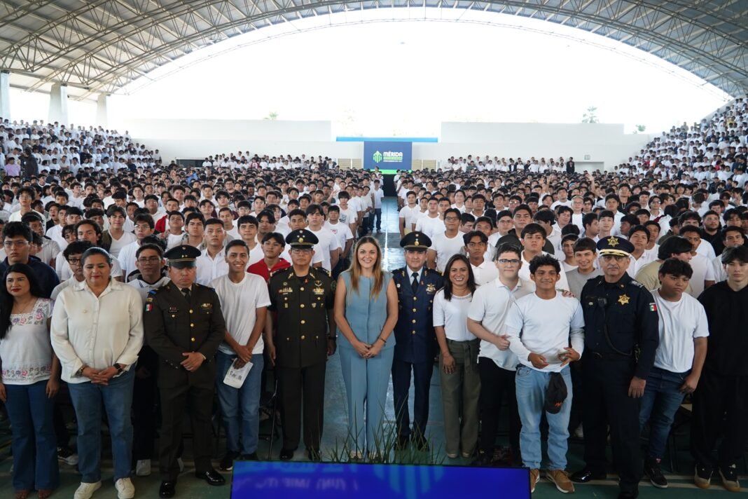 Ayuntamiento de Mérida realiza Sorteo Anual de Conscriptos 2025 con la participación de 2 mil 903 jóvenes.