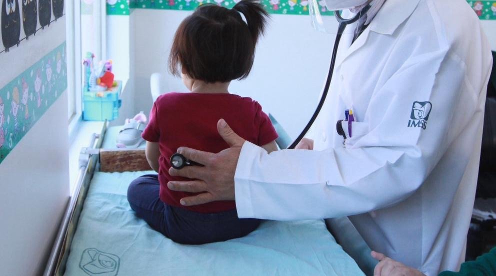 IMSS Yucatán emite recomendaciones para prevenir la neumonía y evitar complicaciones