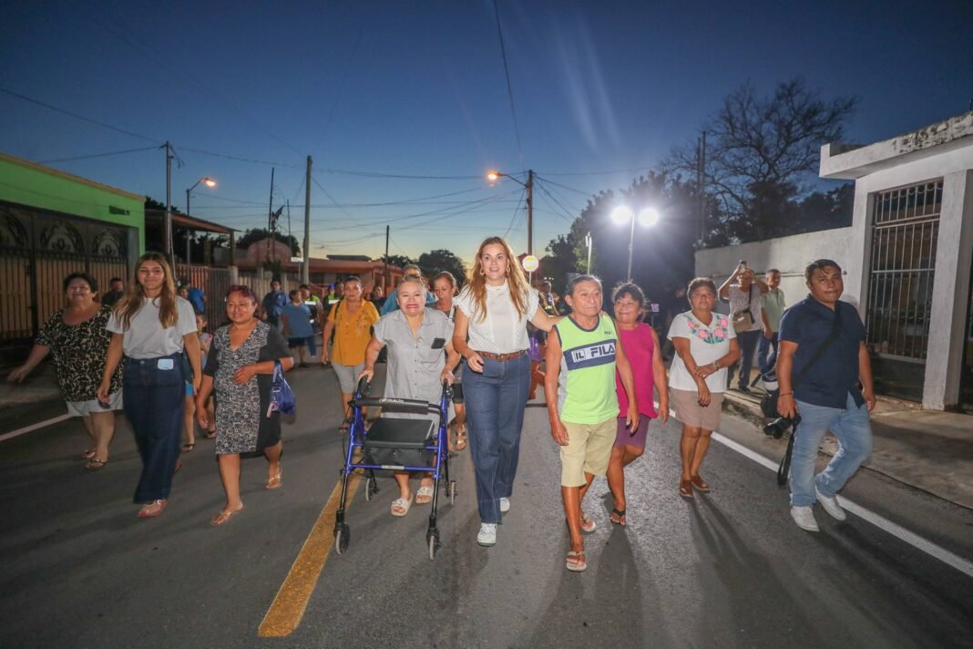 El presupuesto es de la gente, lo llevamos a obras y servicios para todo Mérida: Cecilia Patrón