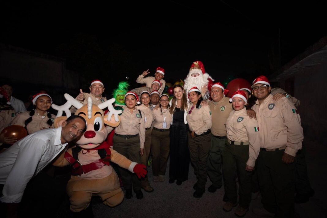 Caravana navideña y posada comunitaria con Guardaparques lleva alegría y luz a la colonia Miraflores