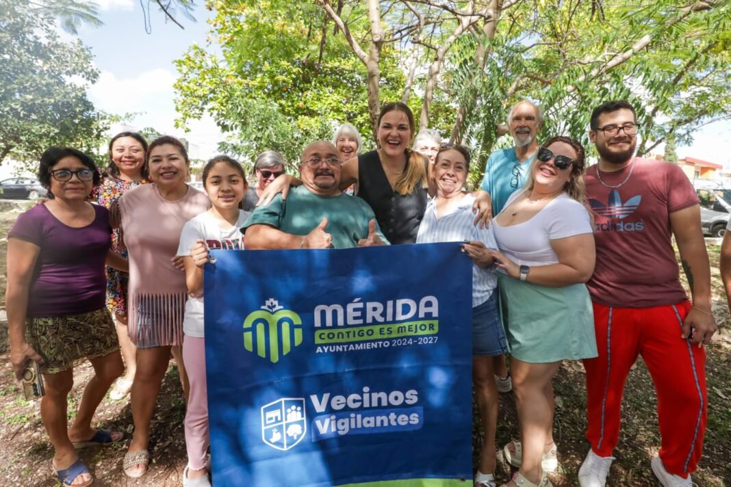 Cecilia Patrón entrega repavimentación del fraccionamiento Brisas